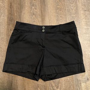White House Black Market Black Shorts Size 8